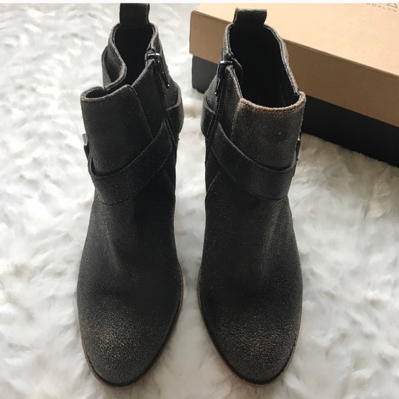 NEW Kelsi Dagger Jordana Distressed Ankle Booties - Picture 8 of 8